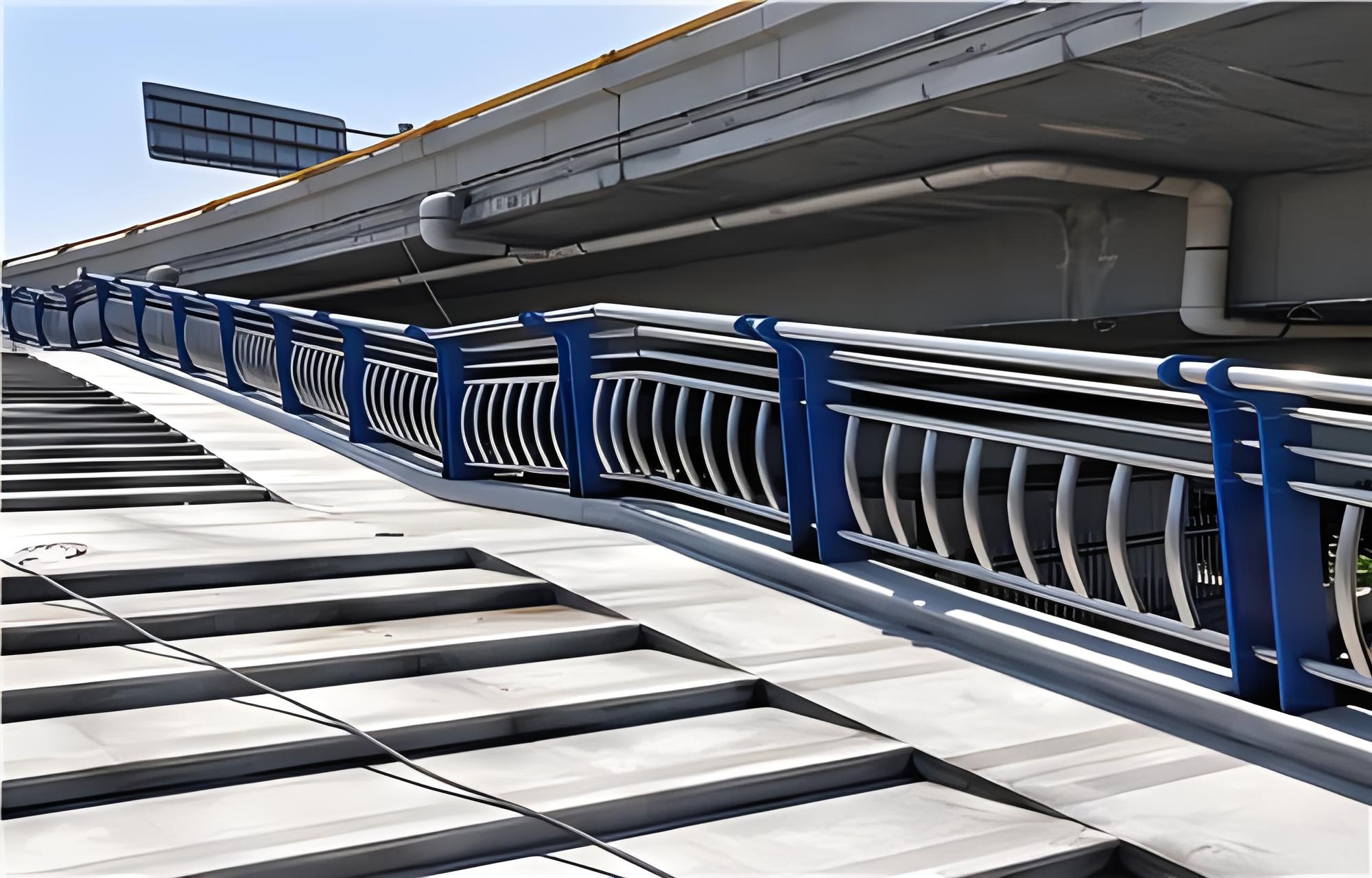云浮不锈钢桥梁护栏维护方案：确保安全，延长使用寿命